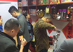 卖散酒的利润怎么样？开店卖散酒需要什么手续？散酒经营需要什么手续，醉开心散酒加盟