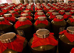 醉开心工艺传承：时光窖藏中的品质坚守