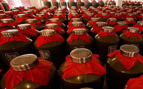 醉开心散酒加盟哪个品牌好？三大优势助您抢占市场先机