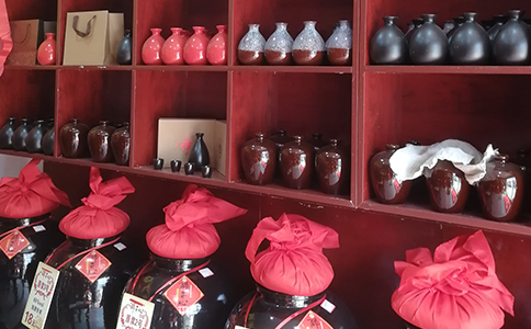 乡镇散酒加盟品牌怎么选？醉开心三大实战优势解读