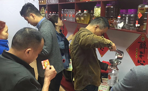 散酒铺货避坑指南：醉开心教你避开冷门难卖款，试销先行更稳妥